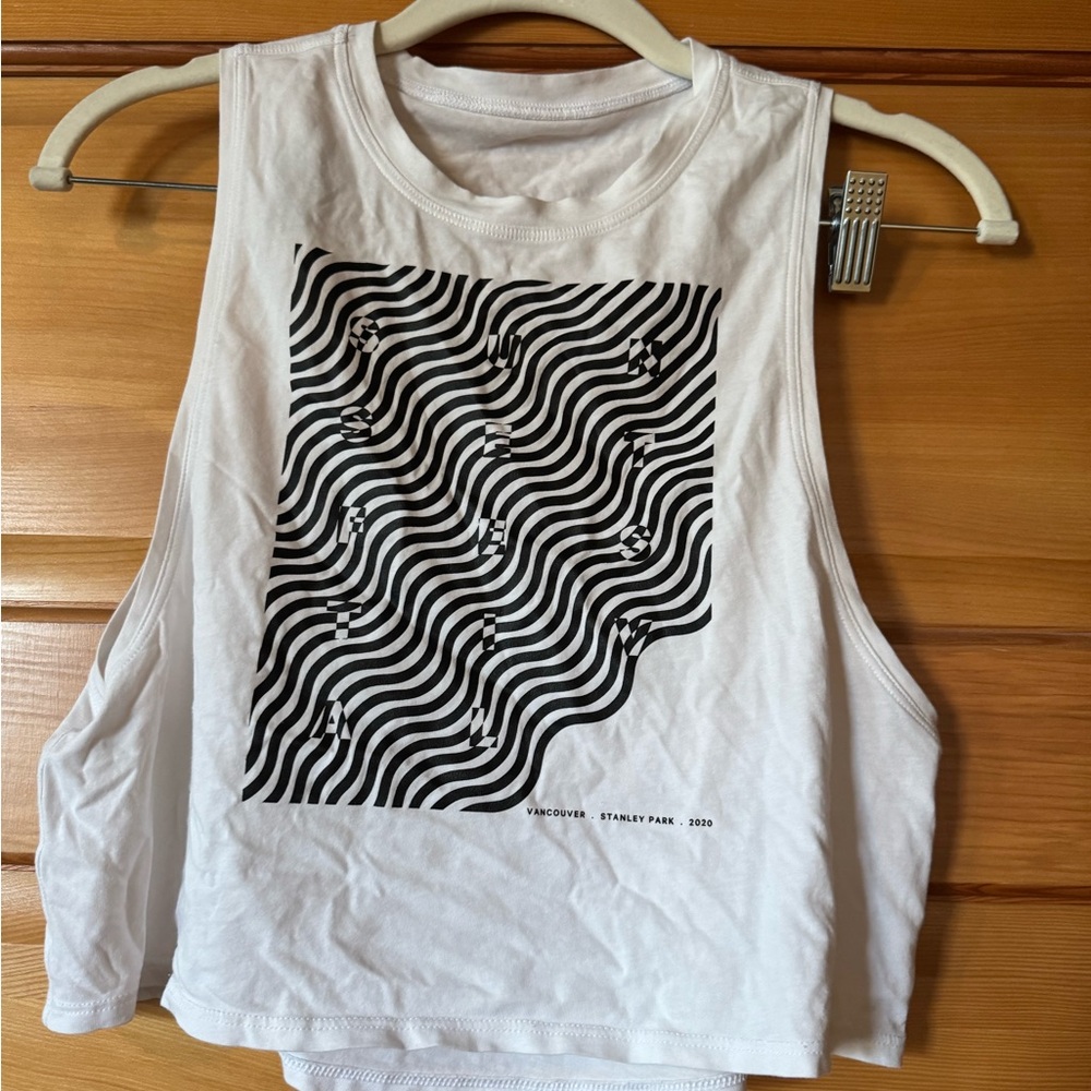 Lululemon graphic Vancouver tank